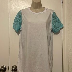 & white tee with lace sleeves